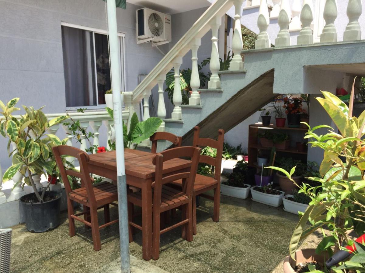 VlorëCosyy House公寓 外观 照片